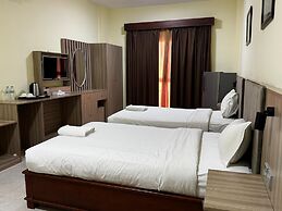 Royal Hotel