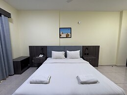Royal Hotel