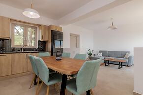 Spartia Suites - Brand New Seaview Suites - Spartia Suites - Brand New