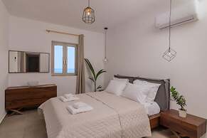 Spartia Suites - Brand New Seaview Suites - Spartia Suites - Brand New