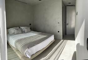 Alpha Villa - Alpha Villa