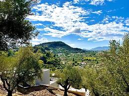 Alpha Villa - Alpha Villa