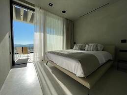 Alpha Villa - Alpha Villa