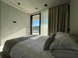 Alpha Villa - Alpha Villa