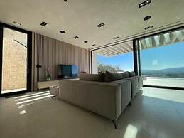 Alpha Villa - Alpha Villa