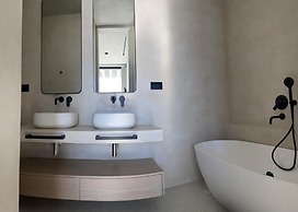 Alpha Villa - Alpha Villa