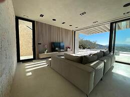 Alpha Villa - Alpha Villa