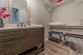 4513blueflamingownnh - The Blue Flamingo