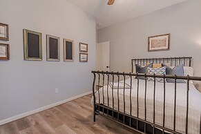 4513blueflamingownnh - The Blue Flamingo