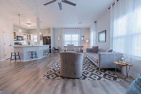 4513blueflamingownnh - The Blue Flamingo