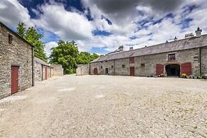 2 Bed Suite With Tea/coffee Making Facilities