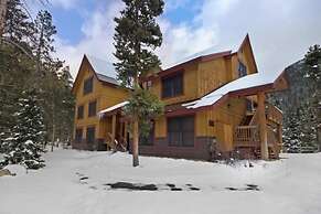 Charming Condo Nestled in the East Keystone Resort Neighborhood, Shutt
