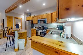 Charming Condo Nestled in the East Keystone Resort Neighborhood, Shutt