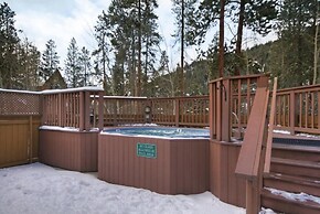 Charming Condo Nestled in the East Keystone Resort Neighborhood, Shutt