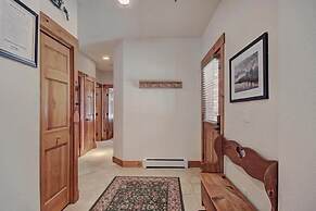 Charming Condo Nestled in the East Keystone Resort Neighborhood, Shutt