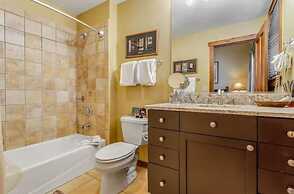 3 Bedroom Townhome in Downtown Breckenridge, off Main Street With Pool