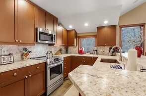 3 Bedroom Townhome in Downtown Breckenridge, off Main Street With Pool