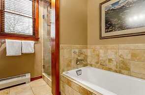 3 Bedroom Townhome in Downtown Breckenridge, off Main Street With Pool