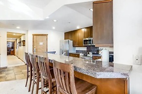 3 Bedroom Townhome in Downtown Breckenridge, off Main Street With Pool