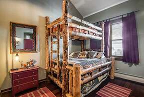 3 Bedroom Townhome in Downtown Breckenridge, off Main Street With Pool