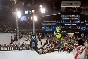 Downtown 2 Bedroom Mountain Vacation Rental in the Heart of Downtown A