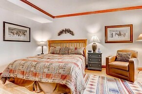 2 Bedroom Luxury Beaver Creek Residence in Heart of Village