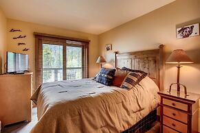 Beautiful 3 Bedroom Mountain Condo in River Run Village With Hot Tub A