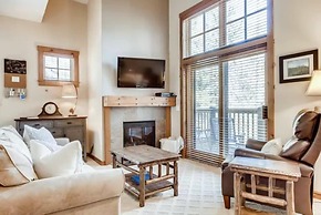 Lakeside Village 3 Bedroom Townhome at The Seasons in Keystone