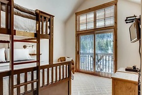 Lakeside Village 3 Bedroom Townhome at The Seasons in Keystone