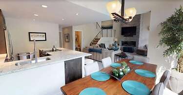 Modern 3 Bedroom Luxury Rental in Cascade Village With Shuttle to Vail