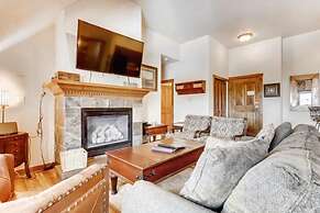 Downtown Breckenridge 2 Bedroom Condo - Steps to Lifts and Main Street