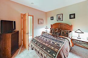 Family-friendly 3 Bedroom Vacation Rental in West Keystone Resort Alon