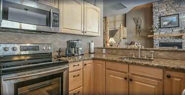 Family-friendly 3 Bedroom Vacation Rental in West Keystone Resort Alon