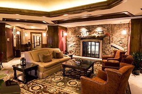 Aspen Mountain Residences, 2 Bedroom Luxury Residence Club Condo