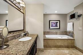 Aspen Mountain Residences, 2 Bedroom Luxury Residence Club Condo