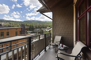 Luxury Ski in, Ski out 2 Bedroom Colorado Resort Vacation Rental in th