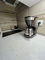 Studio moderne - Port de Mandelieu - Proche Mer -