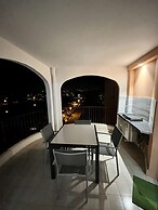 Studio moderne - Port de Mandelieu - Proche Mer -