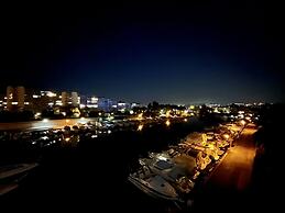 Studio moderne - Port de Mandelieu - Proche Mer -