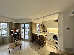 Studio moderne - Port de Mandelieu - Proche Mer -