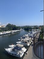 Studio moderne - Port de Mandelieu - Proche Mer -