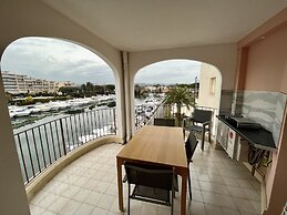Studio moderne - Port de Mandelieu - Proche Mer -