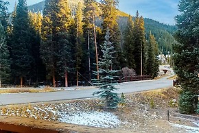 4 Bedroom Townhome in East Keystone Along Shuttle Route to River Run V