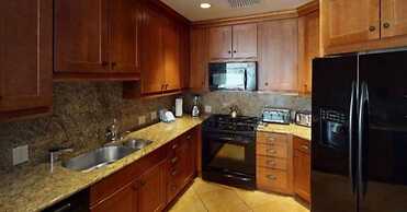 Cascade Village 2 Bedroom Condo, Mere Steps to Chair Lift With Pool an