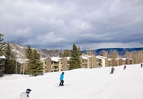 Warm and Cozy 3 Bedroom Ski In, Ski Out Condo in Snowmass Base Village