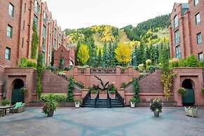 Aspen St. Regis Luxury 3 Bedroom Residence - 5-star Resort in World Cl