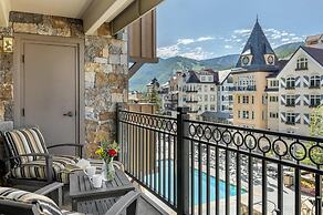 Luxury 2 Bedroom Lionshead Village Condo, Short Walk to Gondola