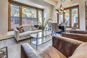 Exclusive 2 Bedroom Mountain Vacation Rental in the Heart of Downtown 