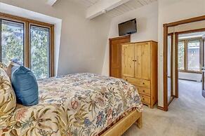 Exclusive 2 Bedroom Mountain Vacation Rental in the Heart of Downtown 