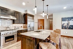 Luxury 3 Bedroom Breckenridge Vacation Rental With Stunning Mountain V